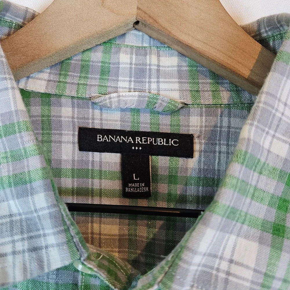 Banana Republic Men's‎ plaid linen blend shirt, size L